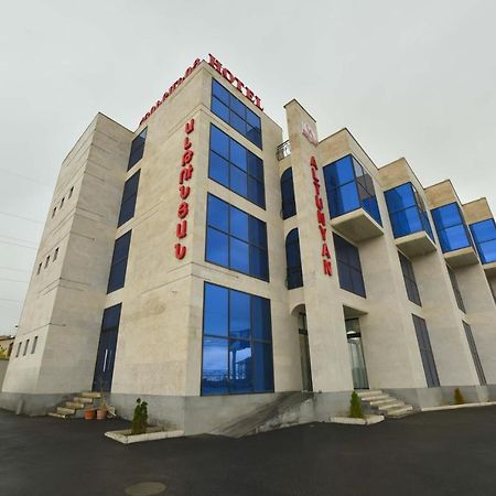Altunyan Hotel Yerevan Exterior photo
