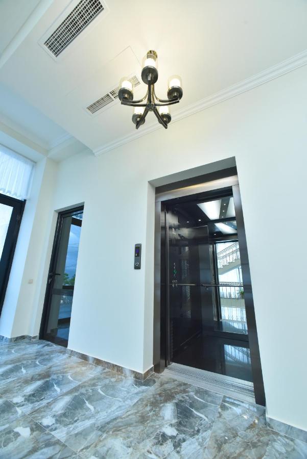 Altunyan Hotel Yerevan Exterior photo
